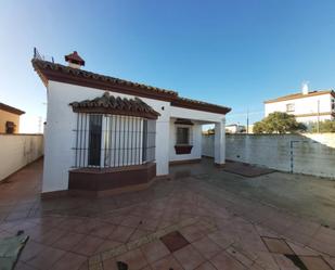 Exterior view of House or chalet for sale in Chiclana de la Frontera