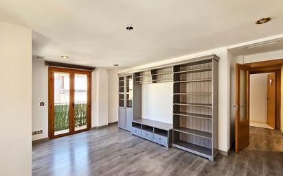 Living room of Flat for sale in Elche / Elx  with Heating, Terrace and Storage room
