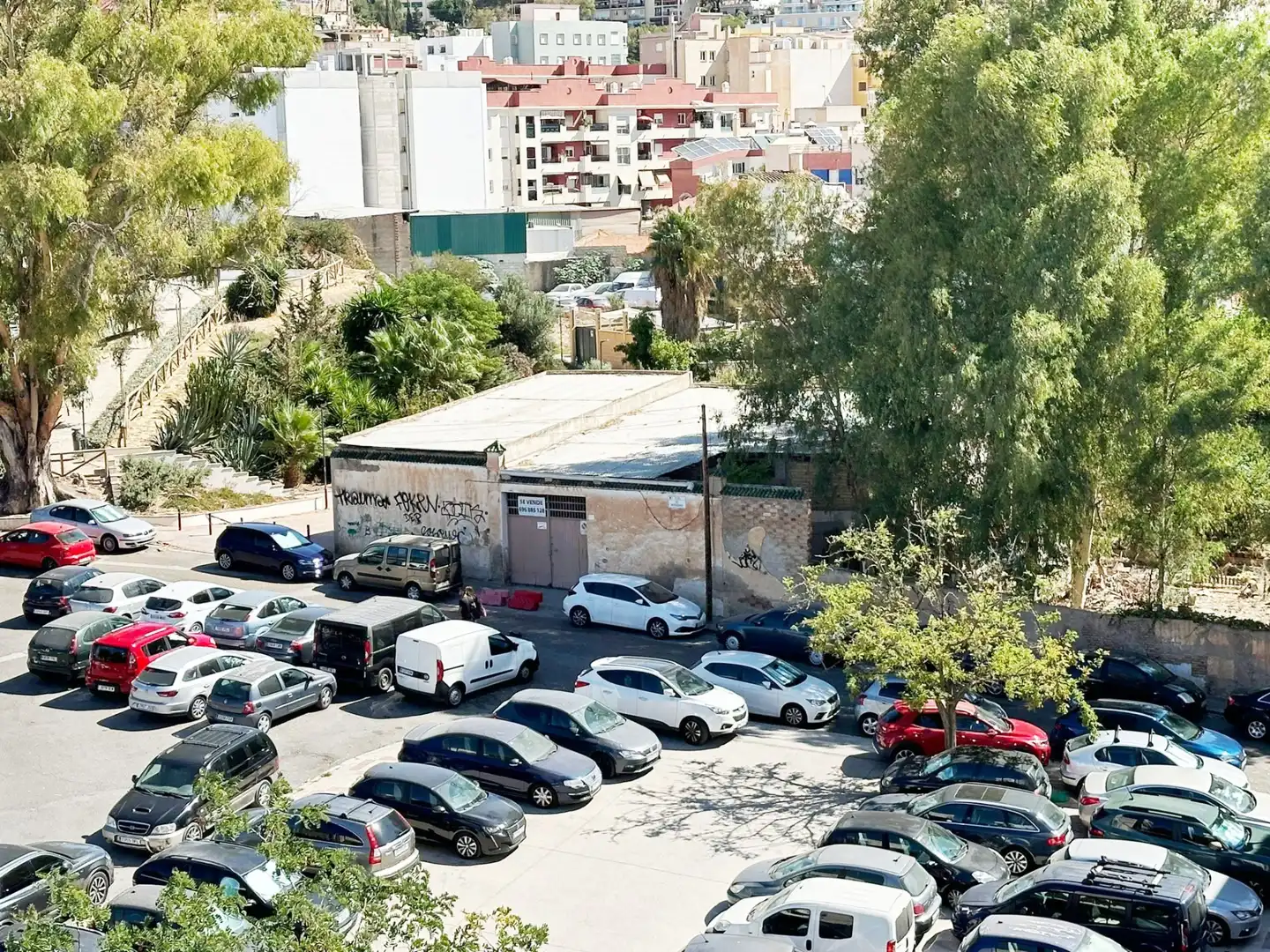Local comercial en venda a Calle Zurbarán 1