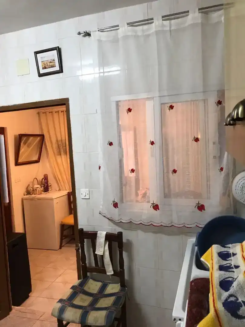 Habitación de Casa adosada en venta en Alhambra