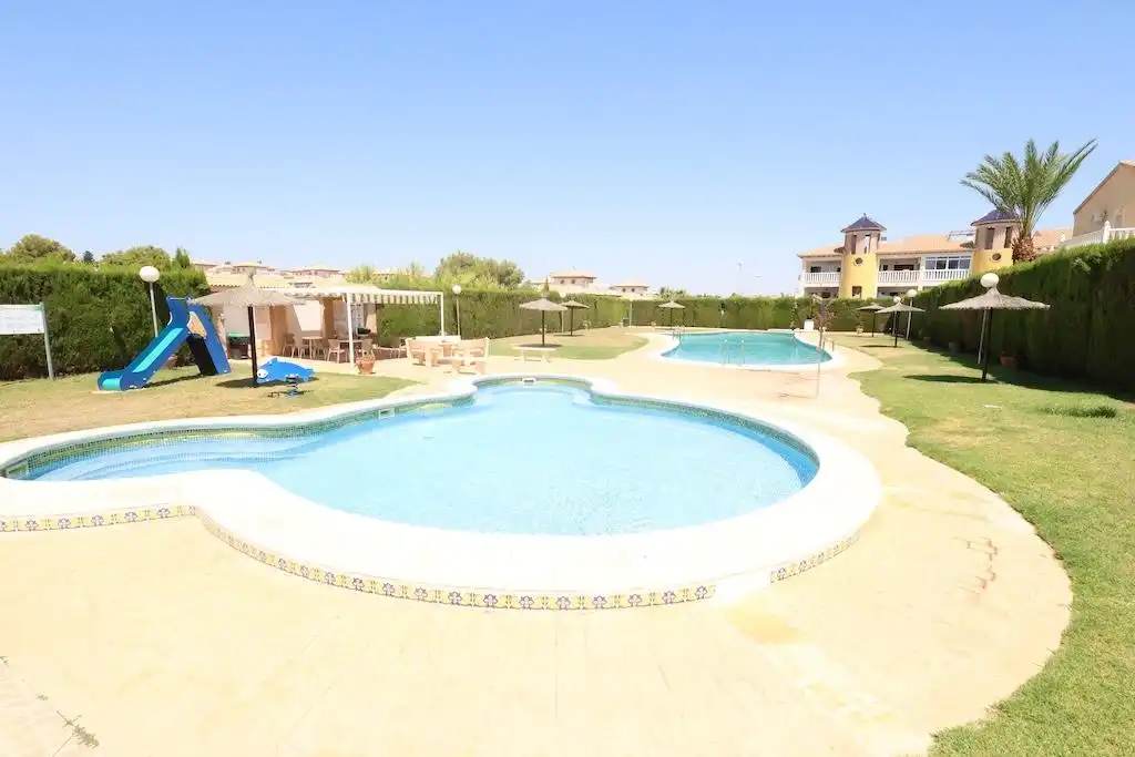Swimming pool of Apartments for rent in Orihuela  with Air Conditioner, Furnished and Community pool