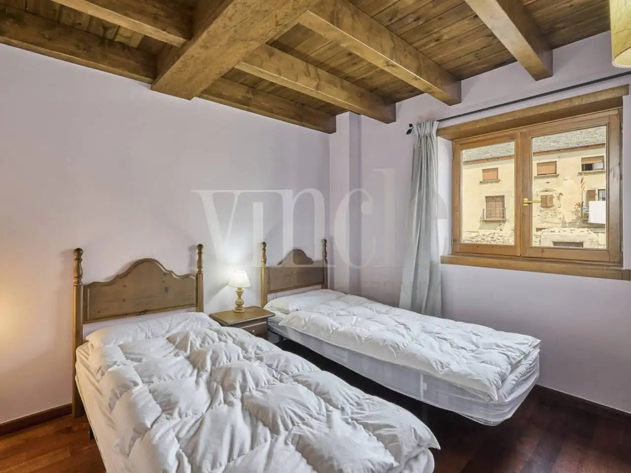 Habitación de Casa adosada en venta en Guils de Cerdanya con Calefacción, Parquet y Terraza