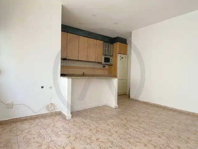 Cuina de Pis en venda en Sabadell amb Forn
