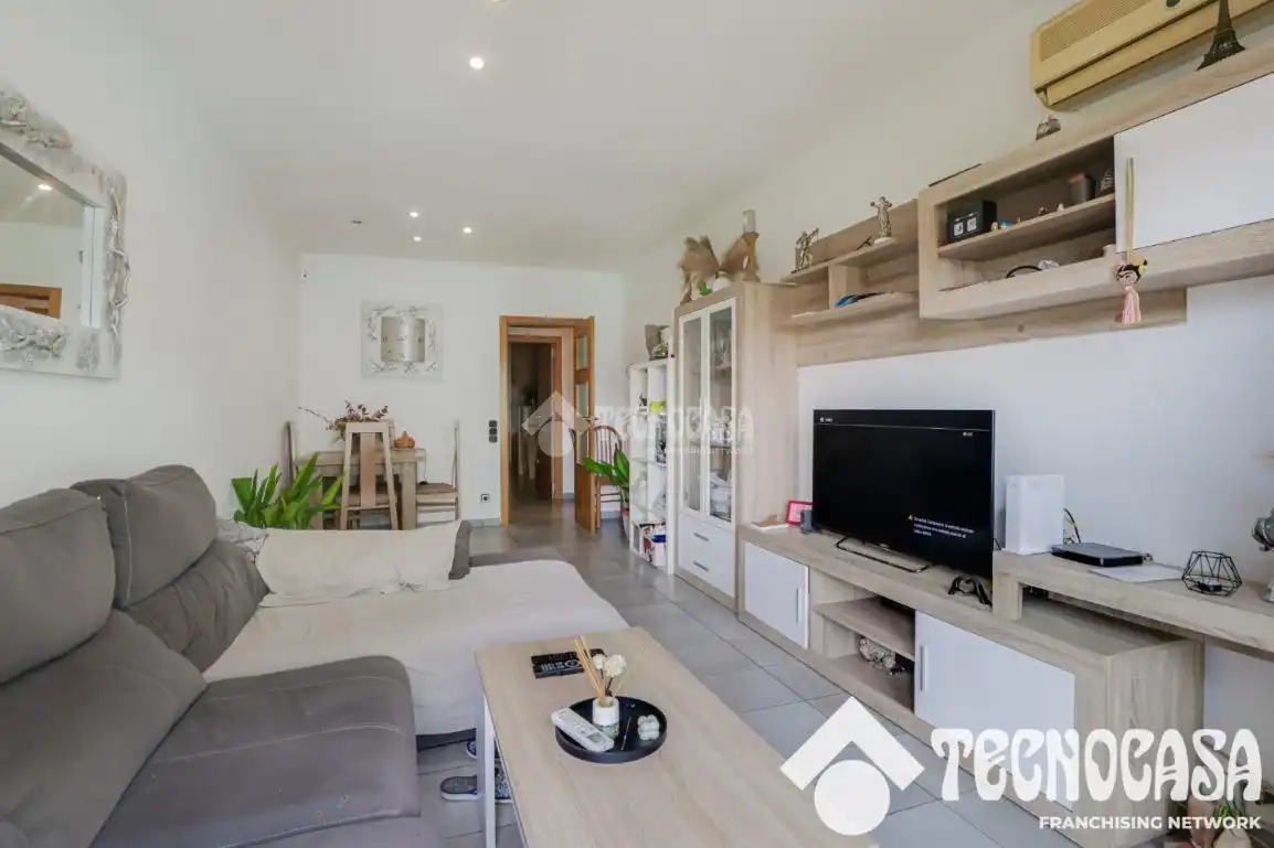 Wohnzimmer von Wohnung zum Verkauf in Mataró mit Klimaanlage und Balkon