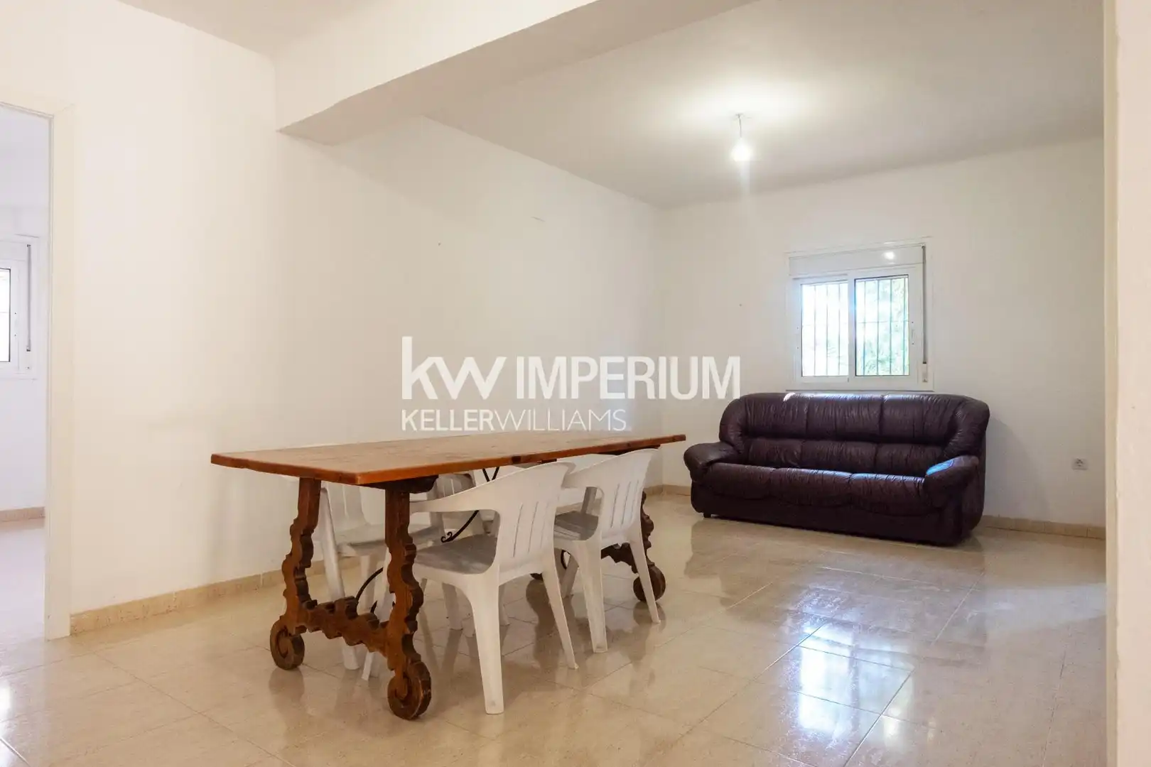 Sala d'estar de Casa o xalet en venda en Tarragona amb Jardí privat, Terrassa i Balcó
