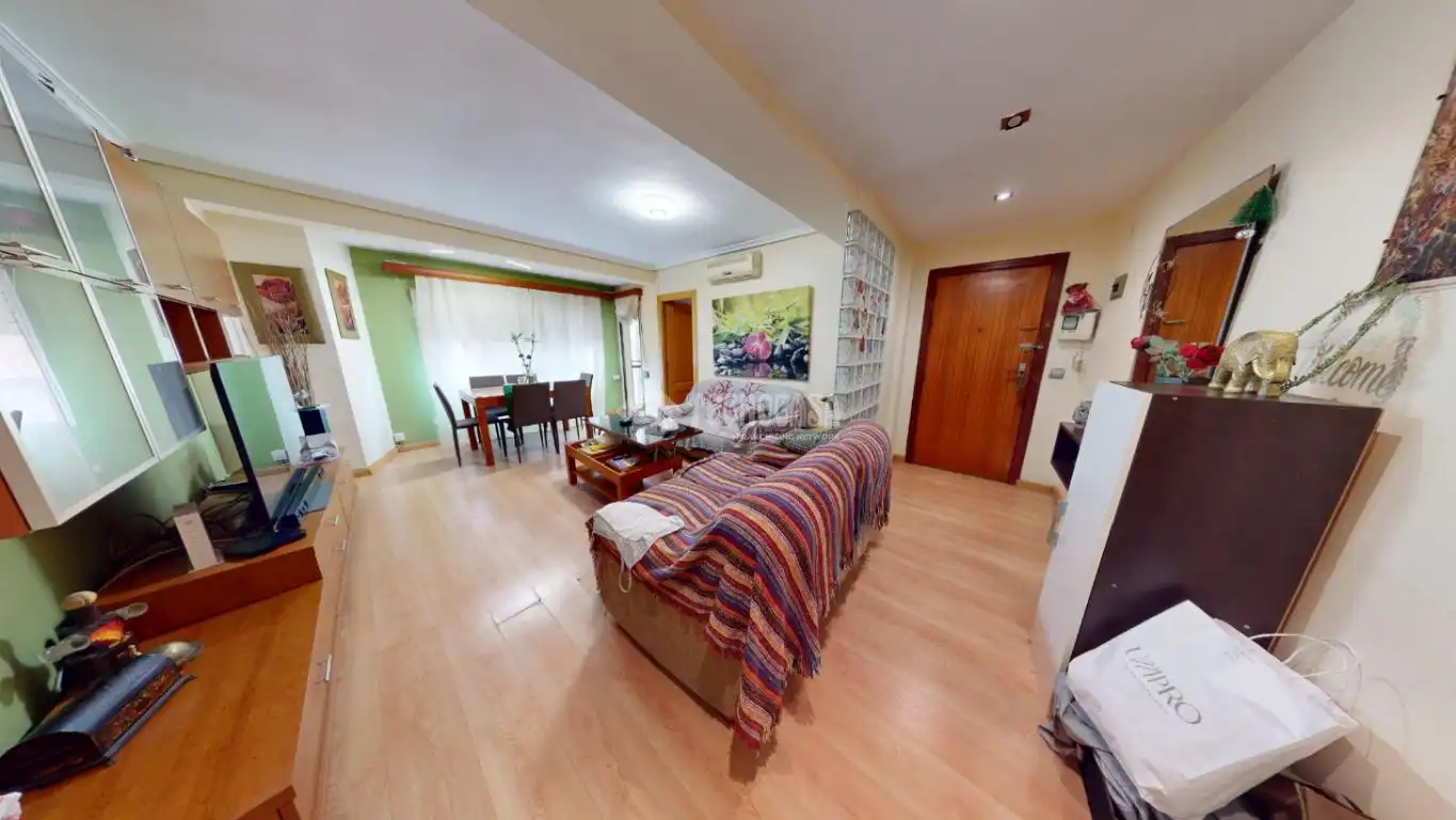 Sala de estar de Piso en venta en Valencia con Balcón