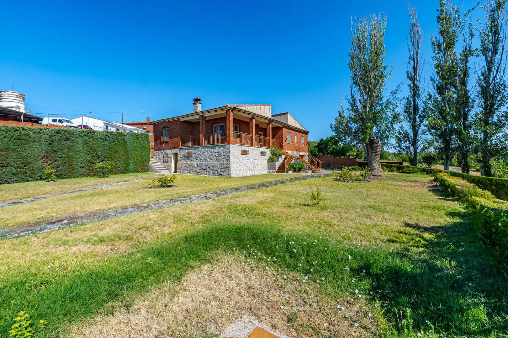 Vista exterior de Casa o chalet en venta en Mesegar de Tajo con Piscina y Amueblado