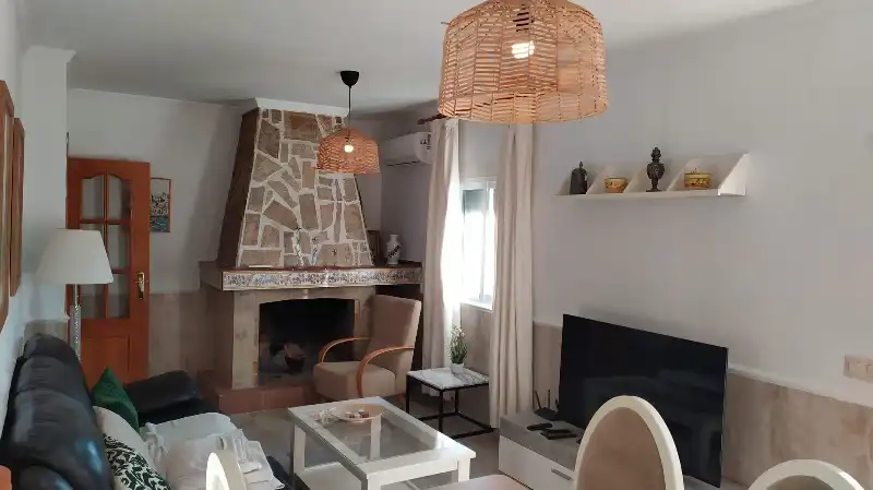 Sala de estar de Casa o chalet de alquiler en Torrox con Aire acondicionado, Calefacción y Jardín privado