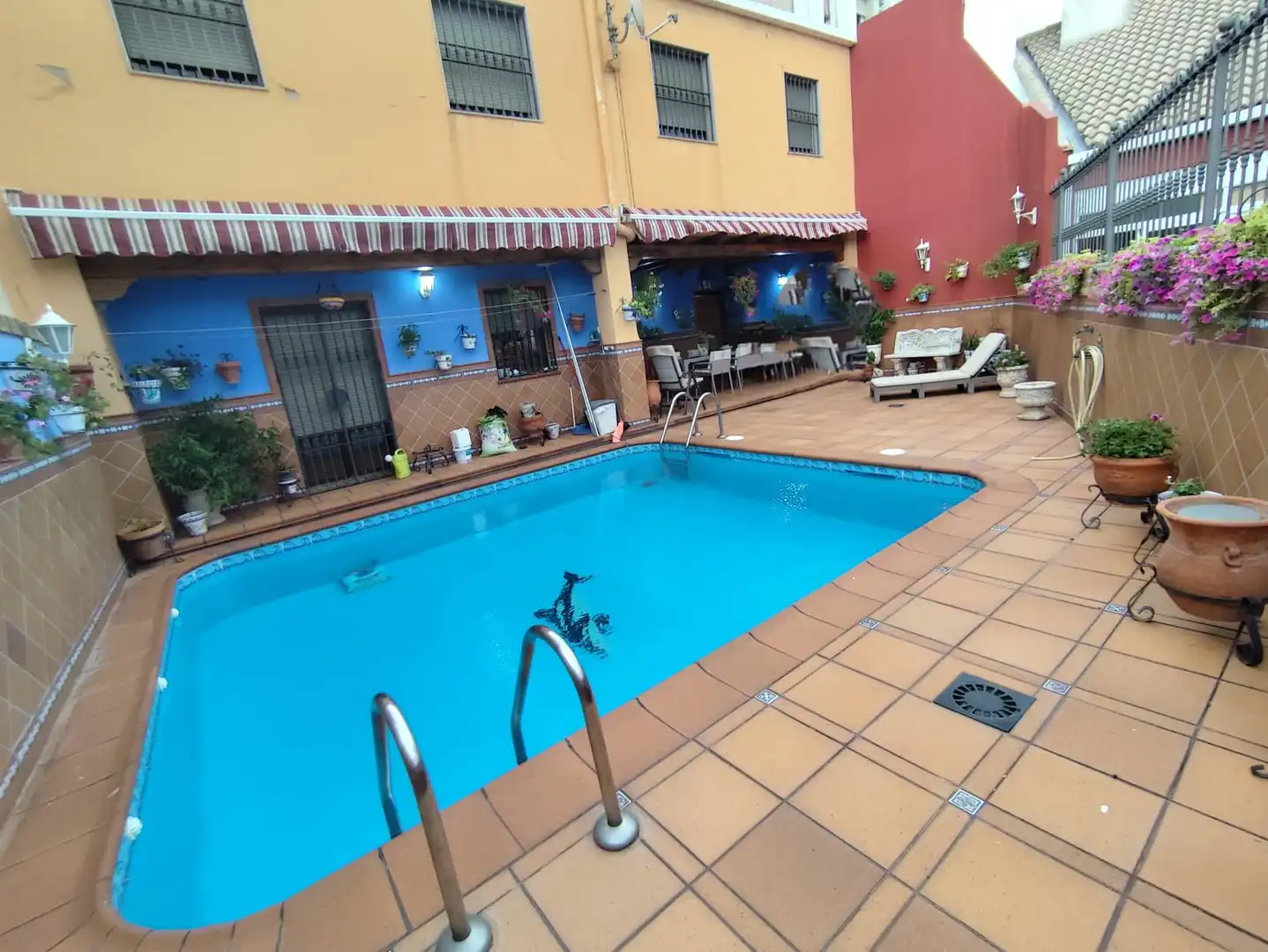 Casa con terraza en venta en Avenida Libertad