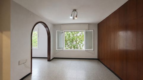 Foto 3 de Piso en venta en Torrent del Capellà, Sabadell