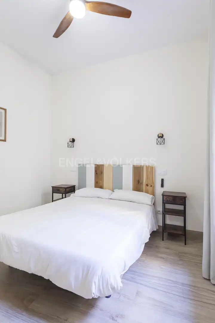 Habitación de Apartamento de alquiler en Madrid con Aire acondicionado, Calefacción y Amueblado
