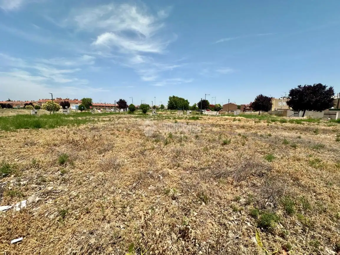 Terreny residencial en venda a Marchamalo, imagen 6