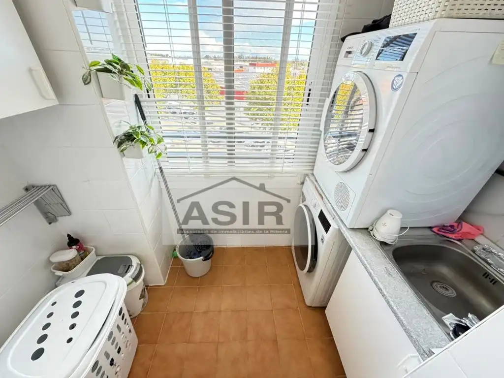 Habitación de Ático en venta en L'Alcúdia con Aire acondicionado