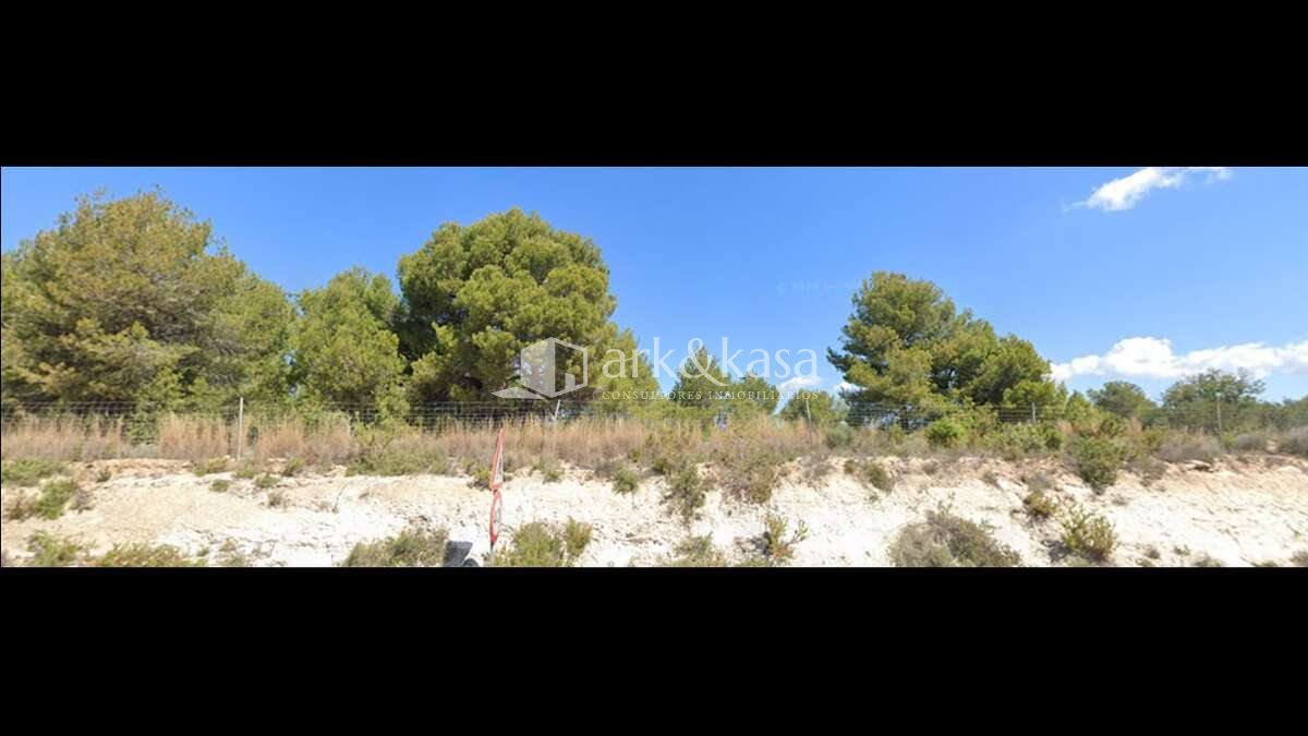 Industrial land for sale in Paterna