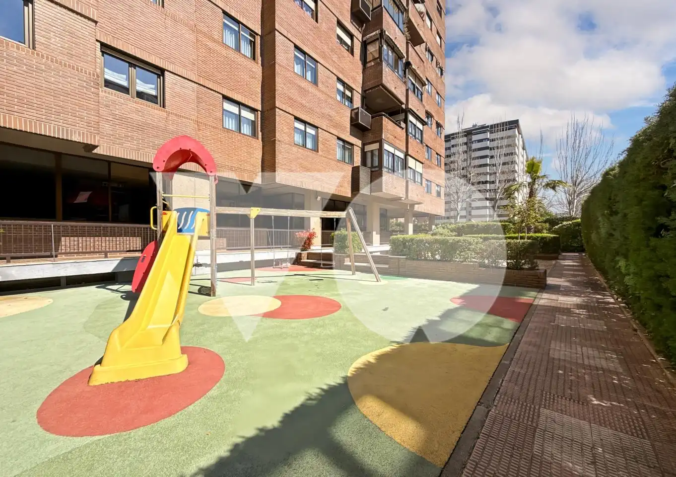 Vista exterior de Pis en venda en Madrid amb Aire condicionat i Terrassa