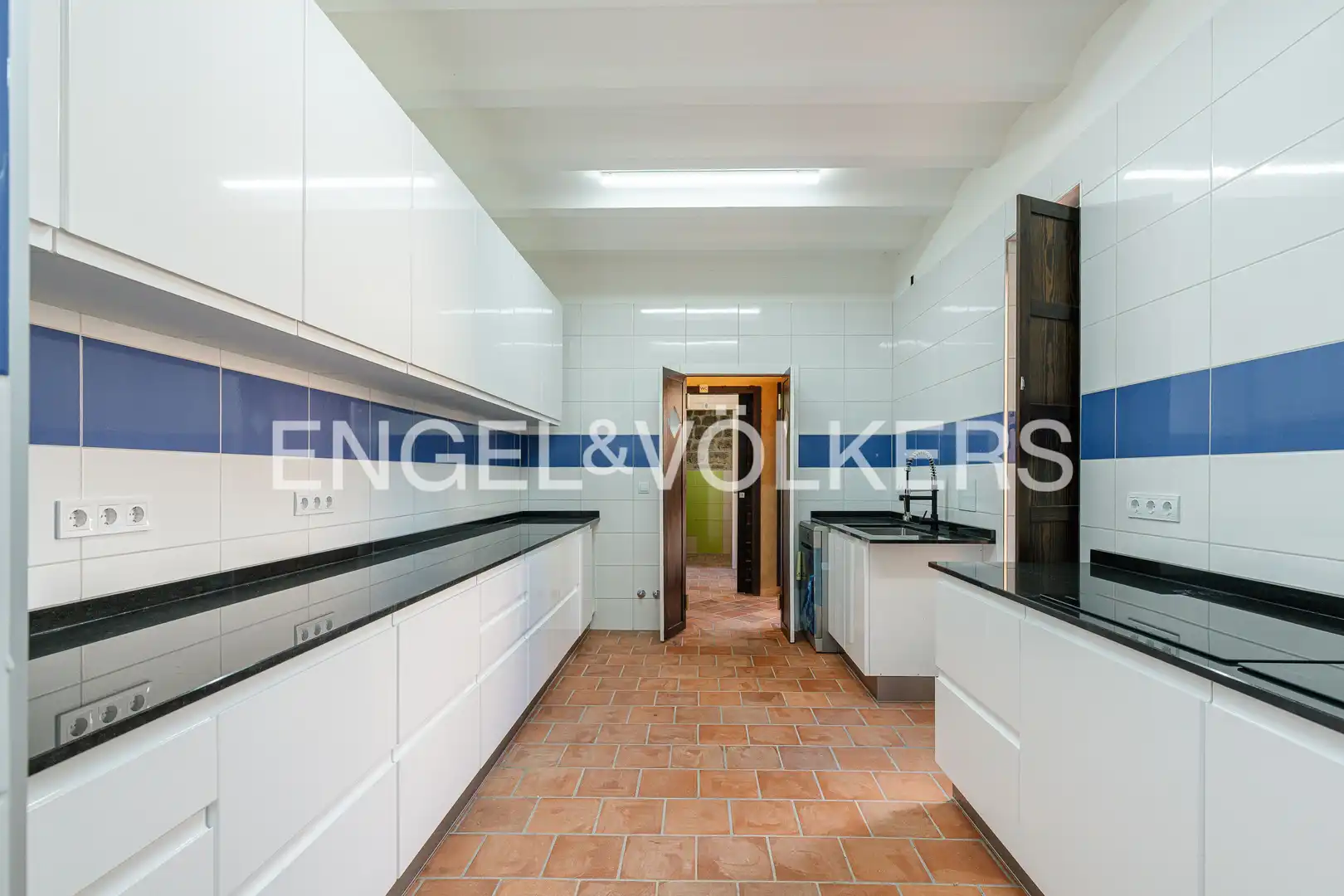 Kitchen of Houses for sale in Sigüenza  with Heating and Terrace