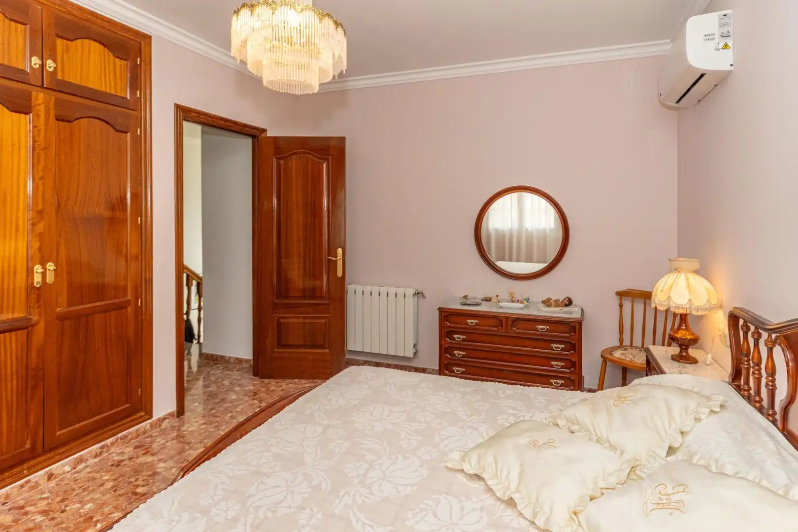Bedroom of Houses for sale in Aldeire  with Air Conditioner, Heating and Balcony