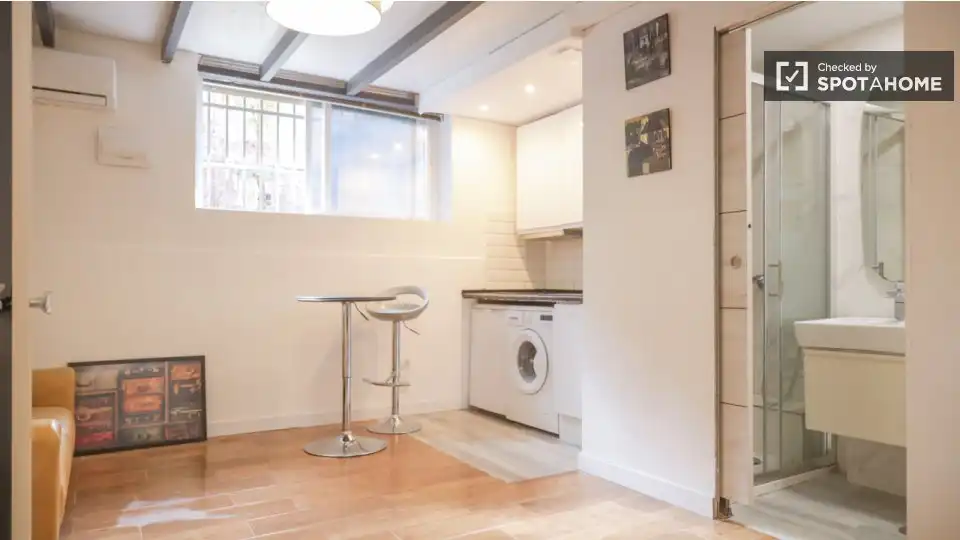 Flat for rent in Valdezarza