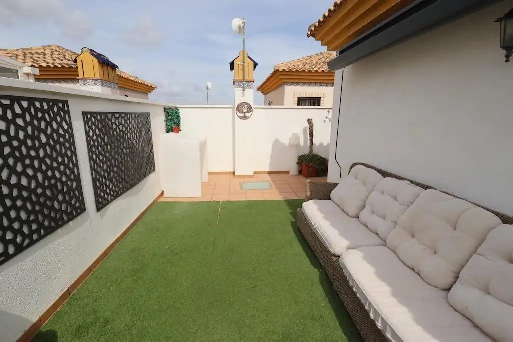 Maison mitoyenne avec piscine à louer à Calle ESTRAGON, imagen 6
