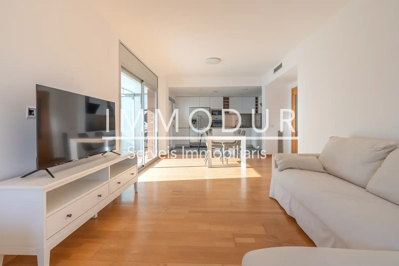 Flat for rent in Avinguda d'Europa, Gavà Mar