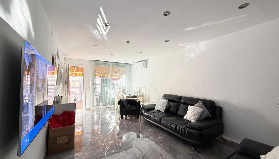 Foto 1 de Casa o xalet en venda a Carrer Bernat Martorell, El Besós i el Maresme, Barcelona