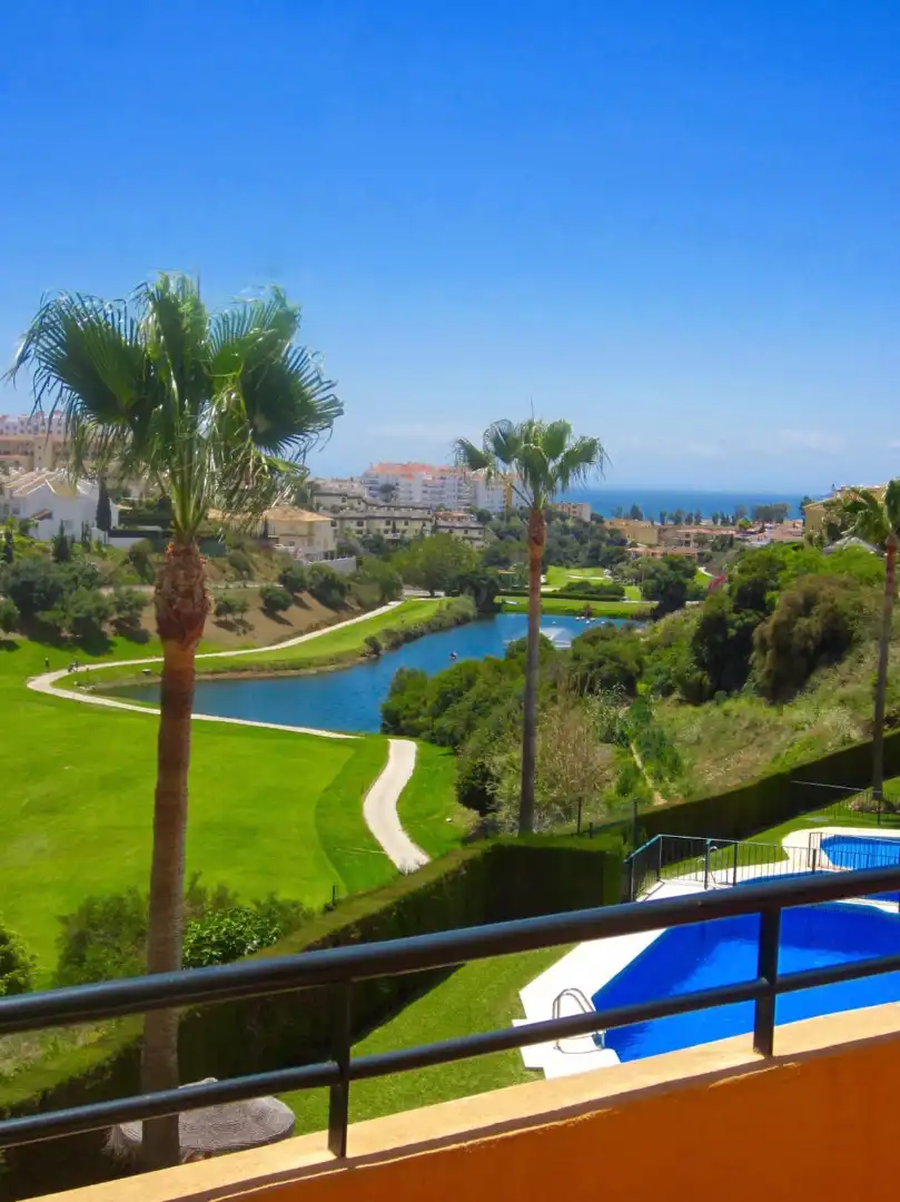 Apartment with pool for sale in Calle Cristal, imagen 2
