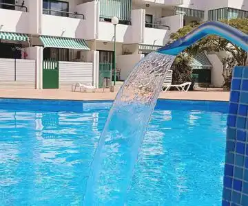 Schwimmbecken von Wohnungen zum Verkauf in San Bartolomé de Tirajana mit Klimaanlage, Möbliert und Ofen