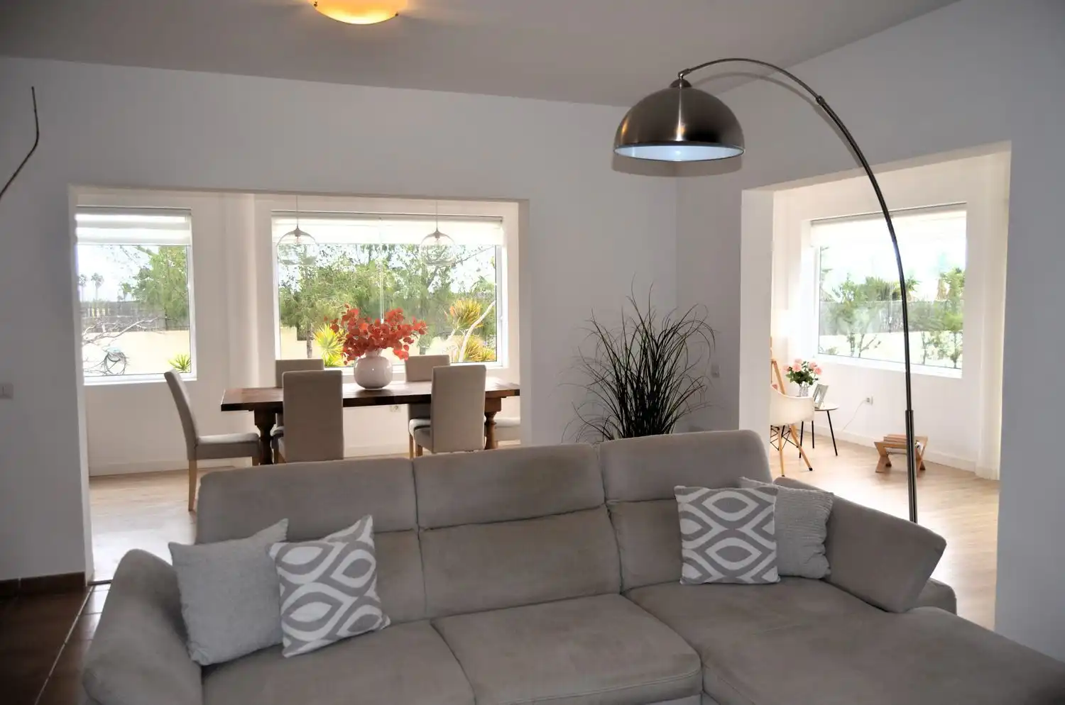 Sala d'estar de Casa o xalet en venda en La Oliva amb Aire condicionat, Jardí privat i Terrassa