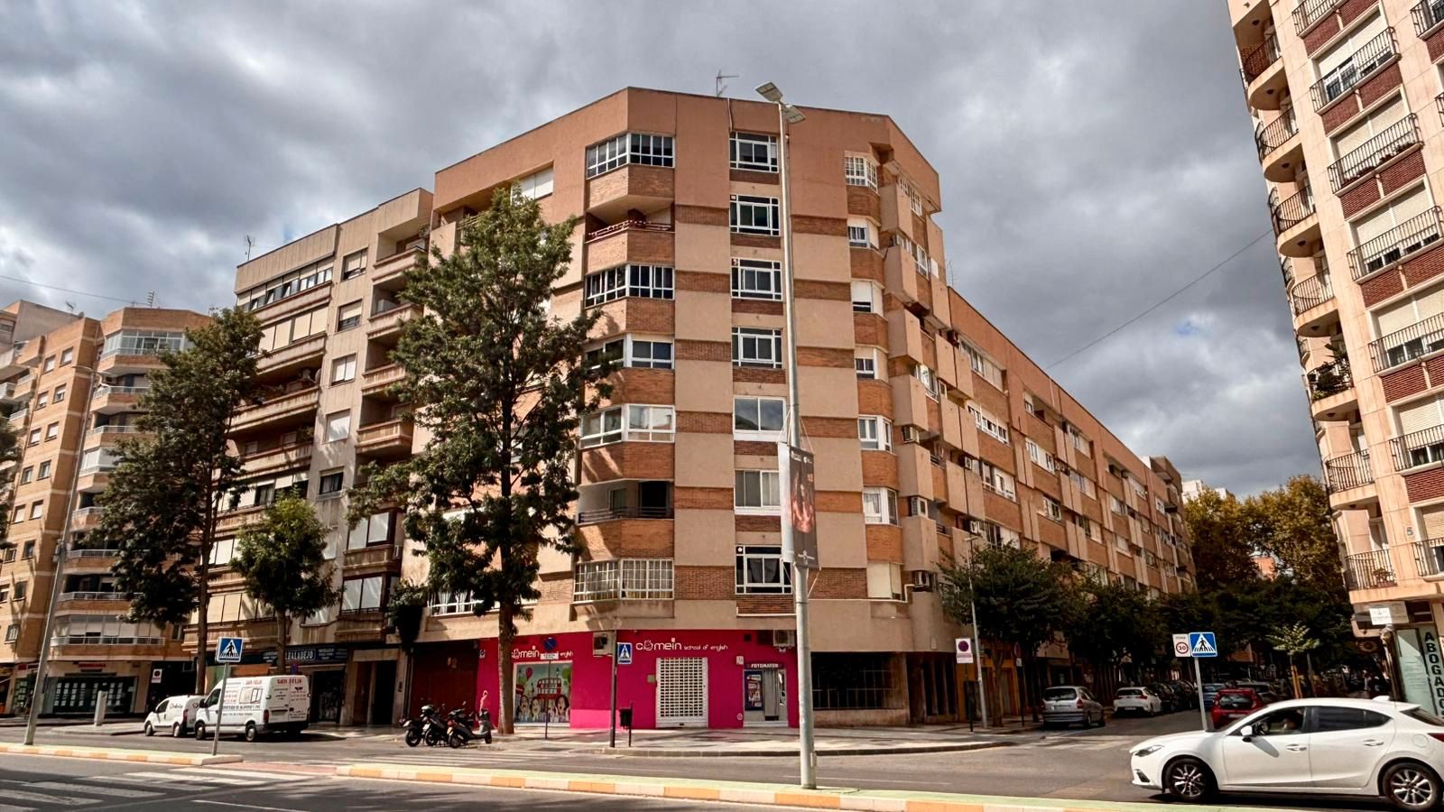 Vista exterior de Pis en venda en Cartagena amb Terrassa