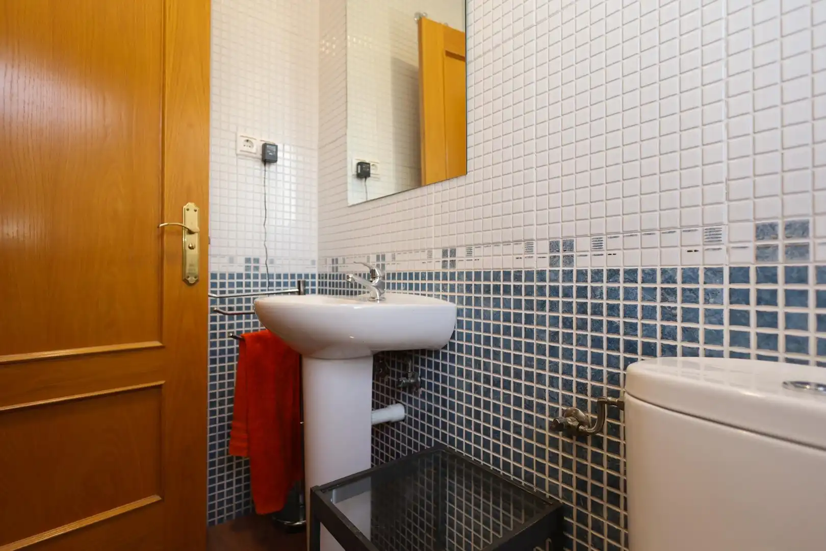 Bathroom of Houses for sale in Yebes  with Heating