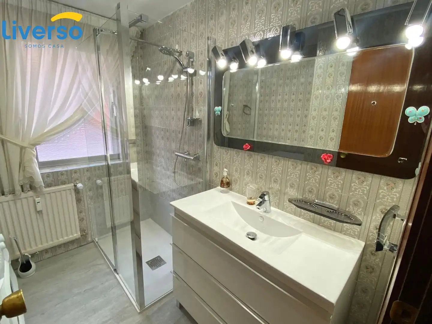 Habitación en Calle DEL VENA, Reyes Católicos