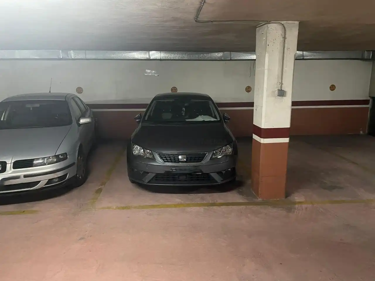 Parking de Piso en venta en Ourense Capital  con Calefacción y Terraza