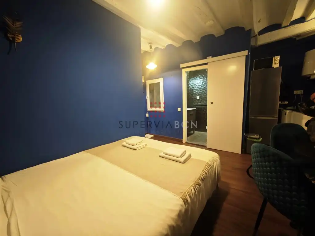 Bedroom of Lofts for sale in Barcelona
