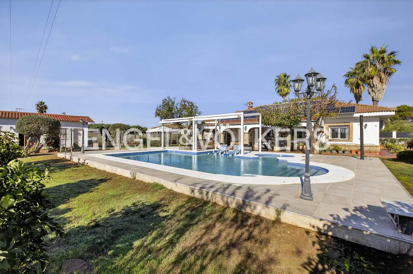 Casa con piscina en venta en Carmona, imagen 26