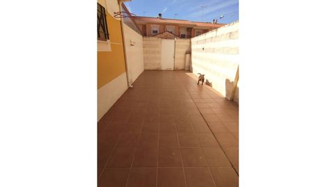 Foto 2 de Casa adosada en venda a Calle Fray Diego de Ocaña, Urbanización San Isidro, Ocaña