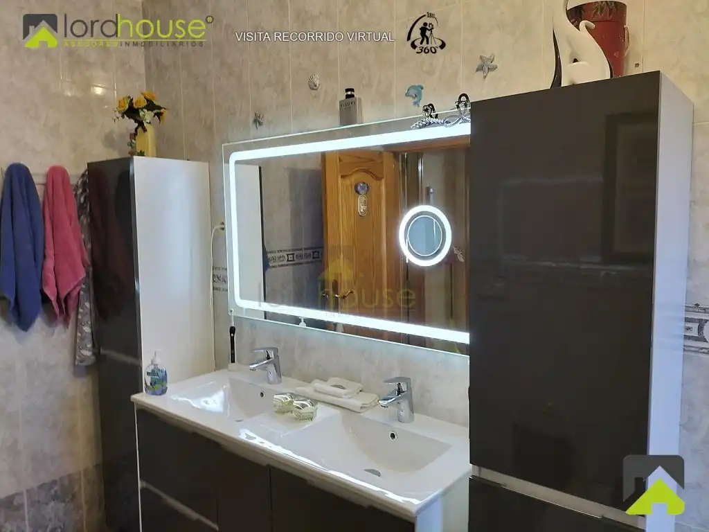Bathroom of Houses for sale in Lorca