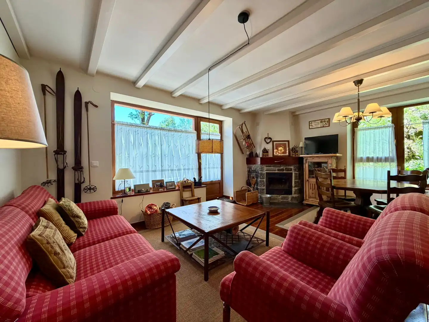Sala de estar de Piso en venta en Naut Aran con Calefacción, Parquet y Terraza
