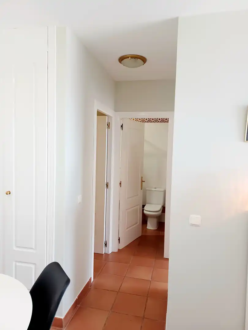 Apartamento con piscina en venta en La Alcaidesa, imagen 9