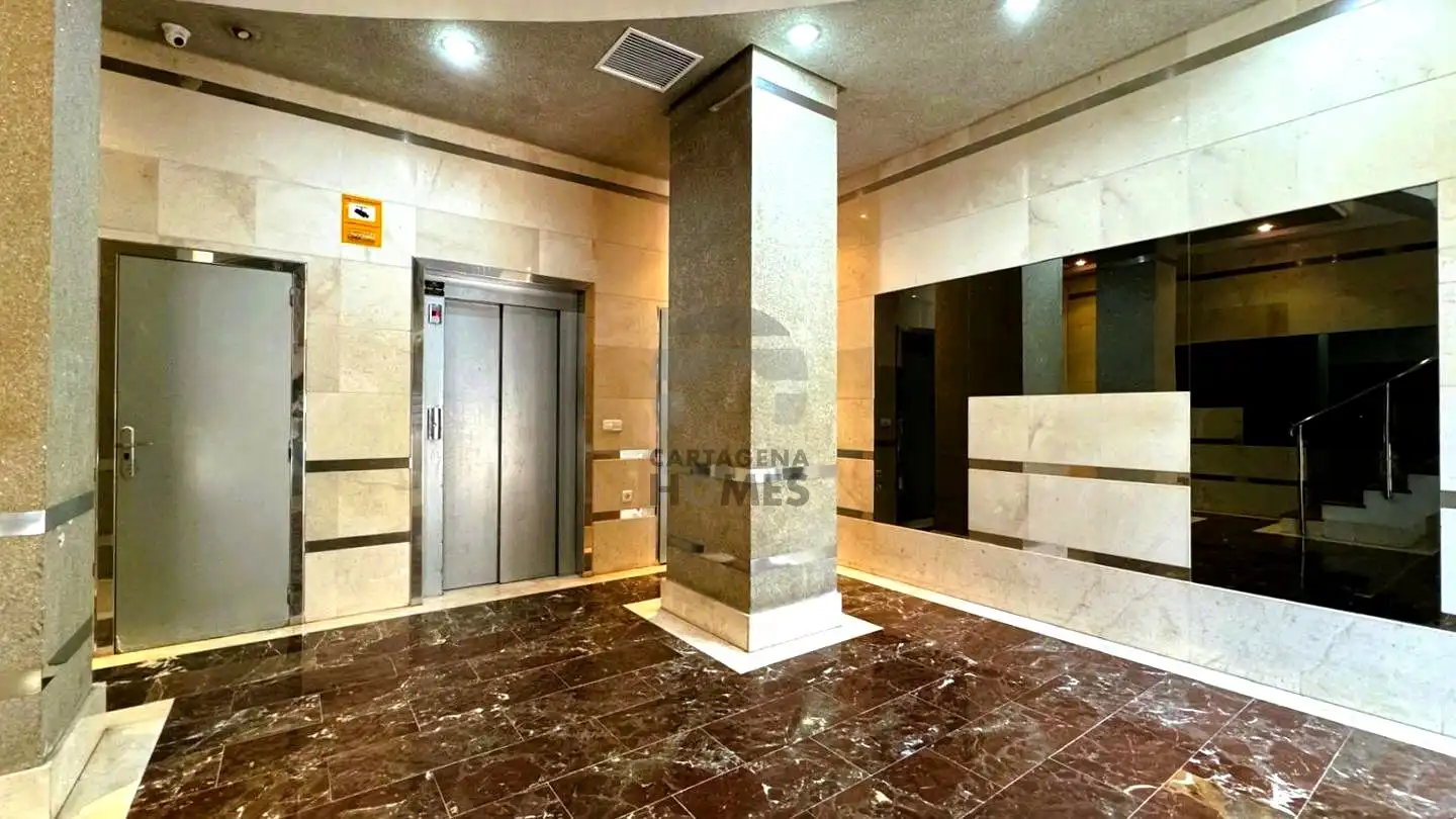 Flat for sale in Cartagena  with Air Conditioner, Parquet flooring and Storage room