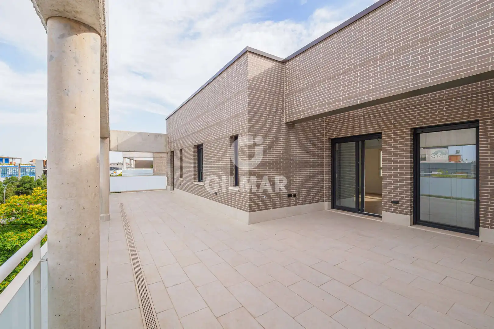 Terraza de Ático en venta en Sevilla con Calefacción, Jardín privado y Piscina