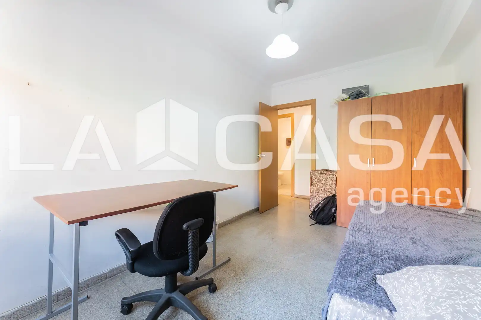 Piso en venta en Valencia con Balcón