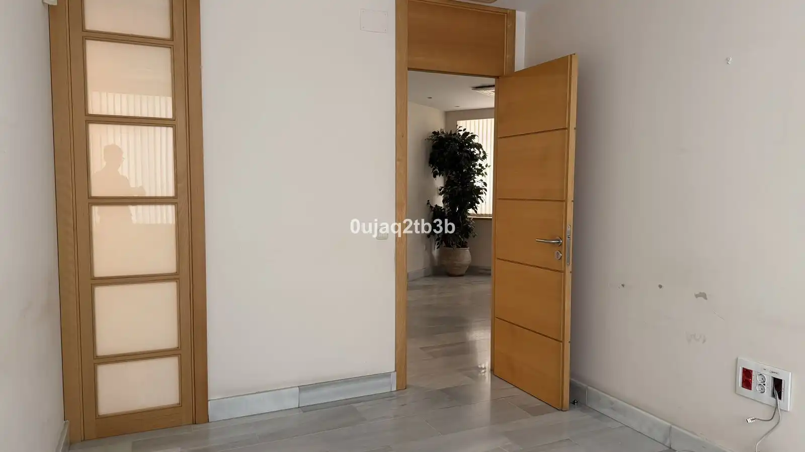 Oficina en venda en Marbella amb Aire condicionat