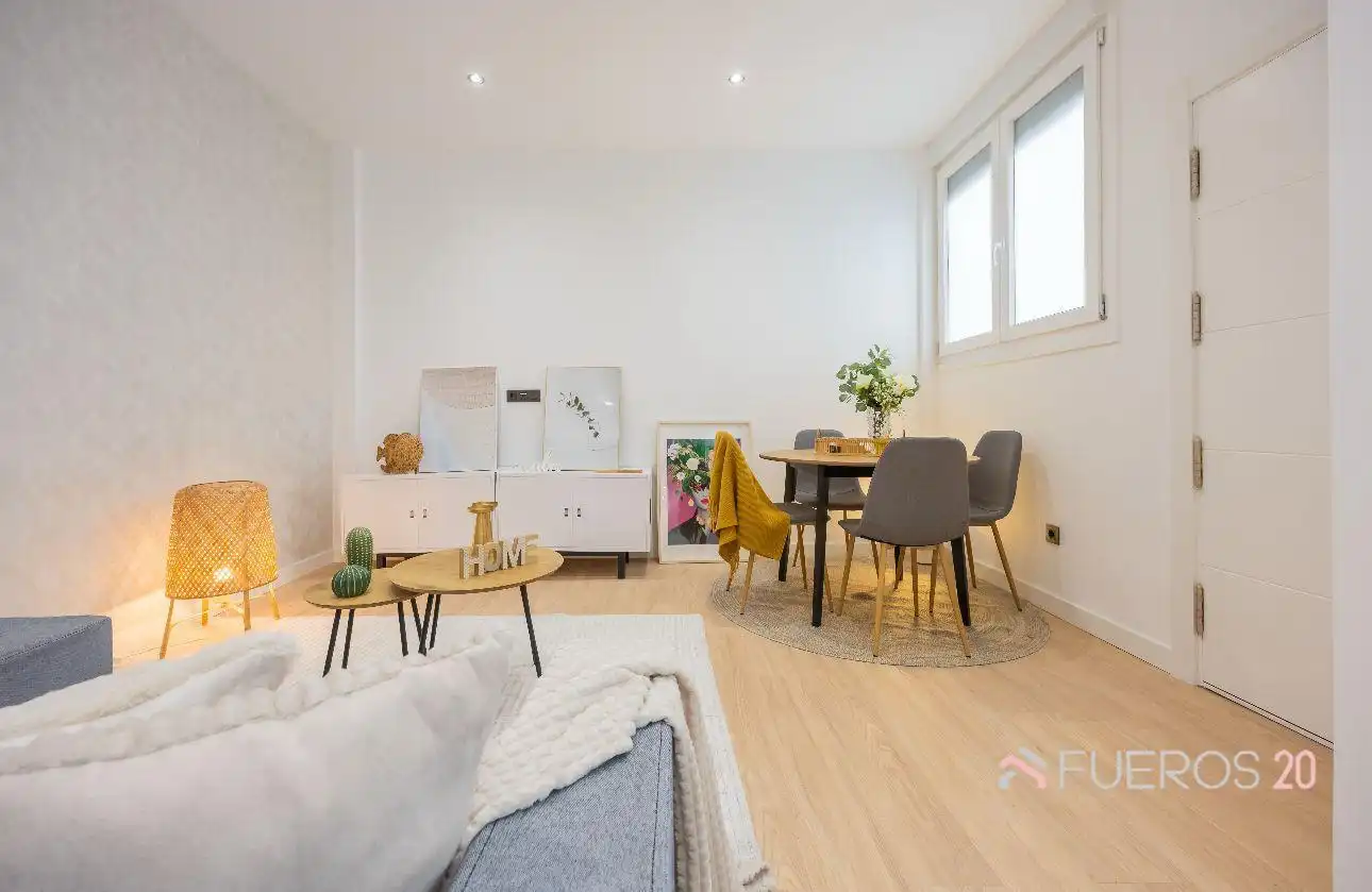 Sala de estar de Piso en venta en Getxo  con Calefacción y Amueblado