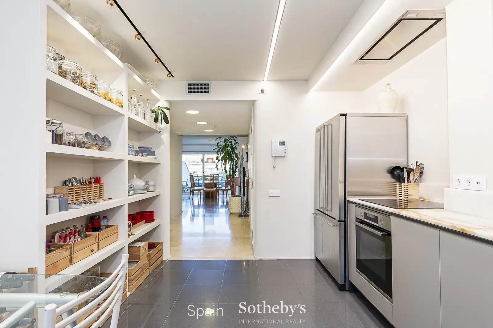 Kitchen of Apartments for sale in Sitges  with Air Conditioner, Storage room and Community pool