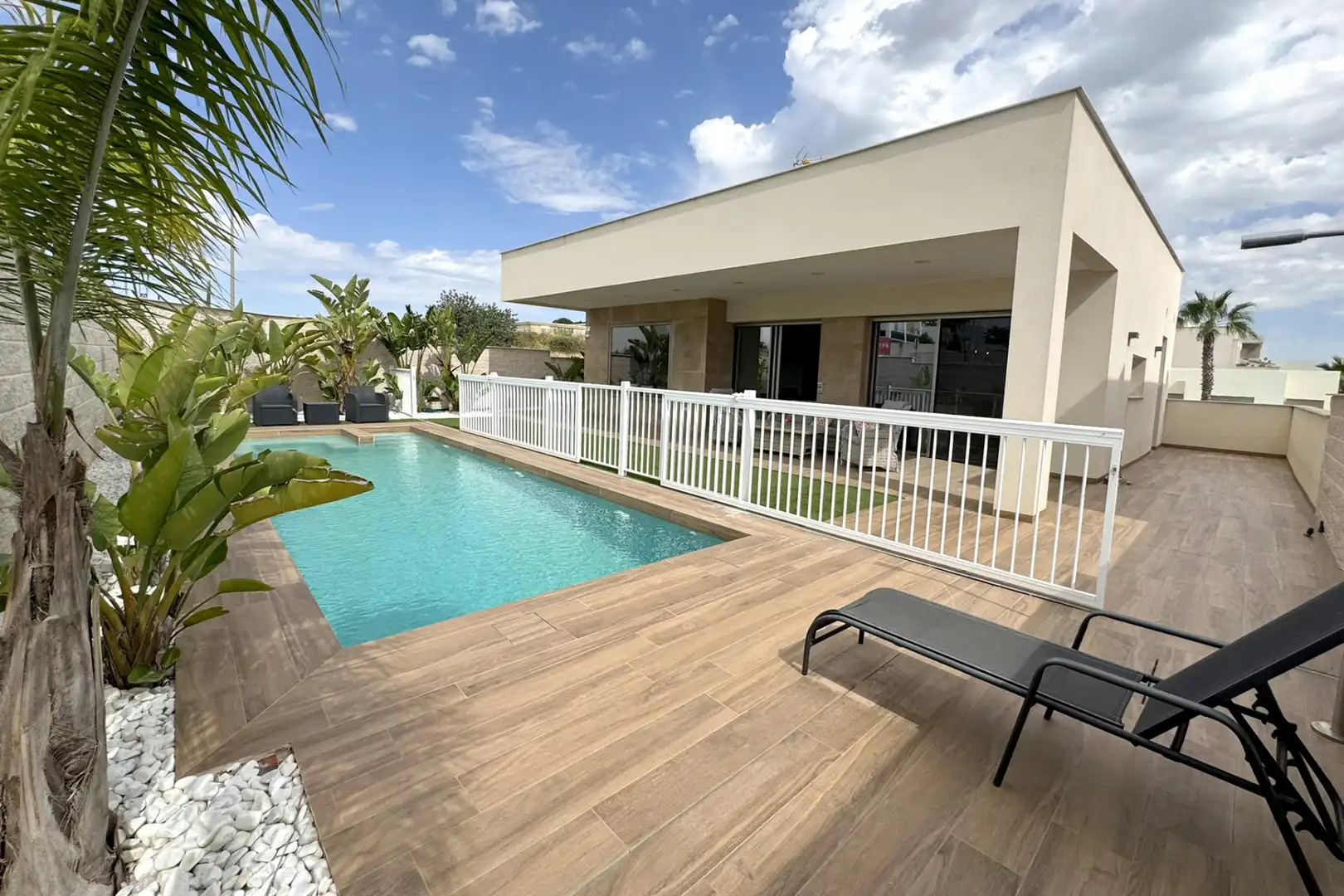 Piscina de Casa o chalet de alquiler en Benijófar con Aire acondicionado, Calefacción y Jardín privado