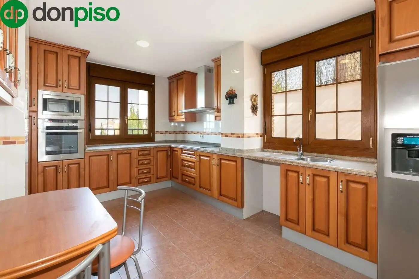 Casa con piscina en venta en Avenida LOAYSA, imagen 14
