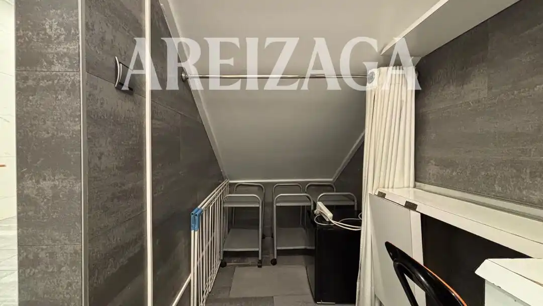 Commercial properties for rent in Donostia - San Sebastián   with Air Conditioner and Furnished