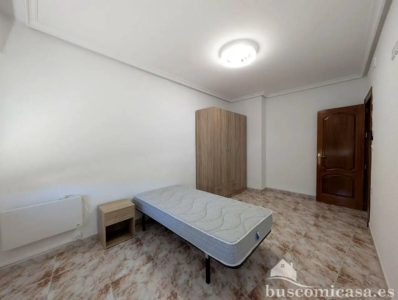 Habitación de Piso de alquiler en Linares con Aire acondicionado, Calefacción y Terraza