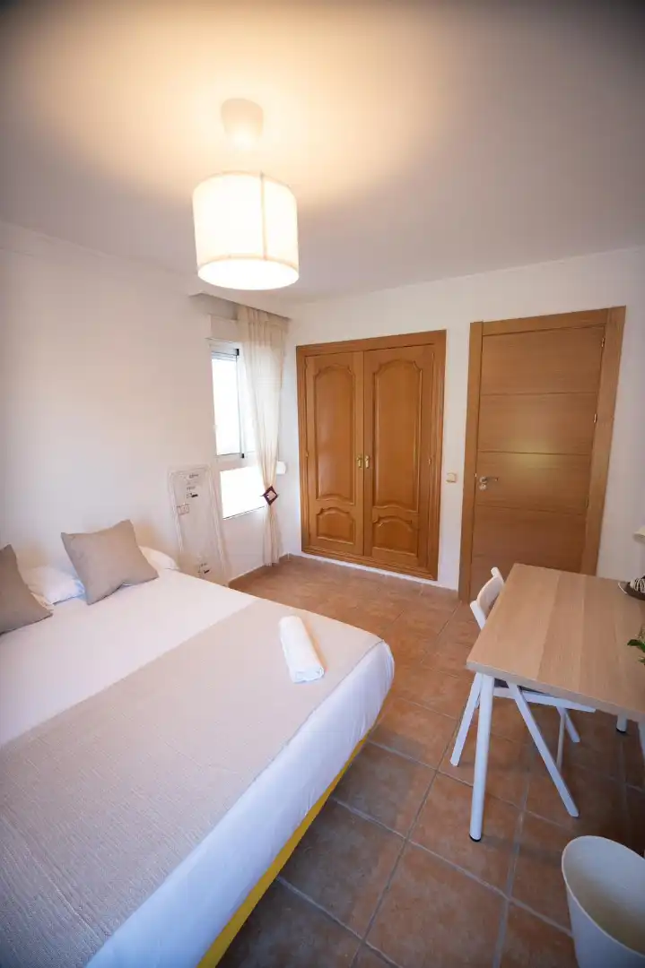 Habitació a Calle Jerez Perchet, 15, Cortijo Bazán - Los Casinis - Los Cipreses