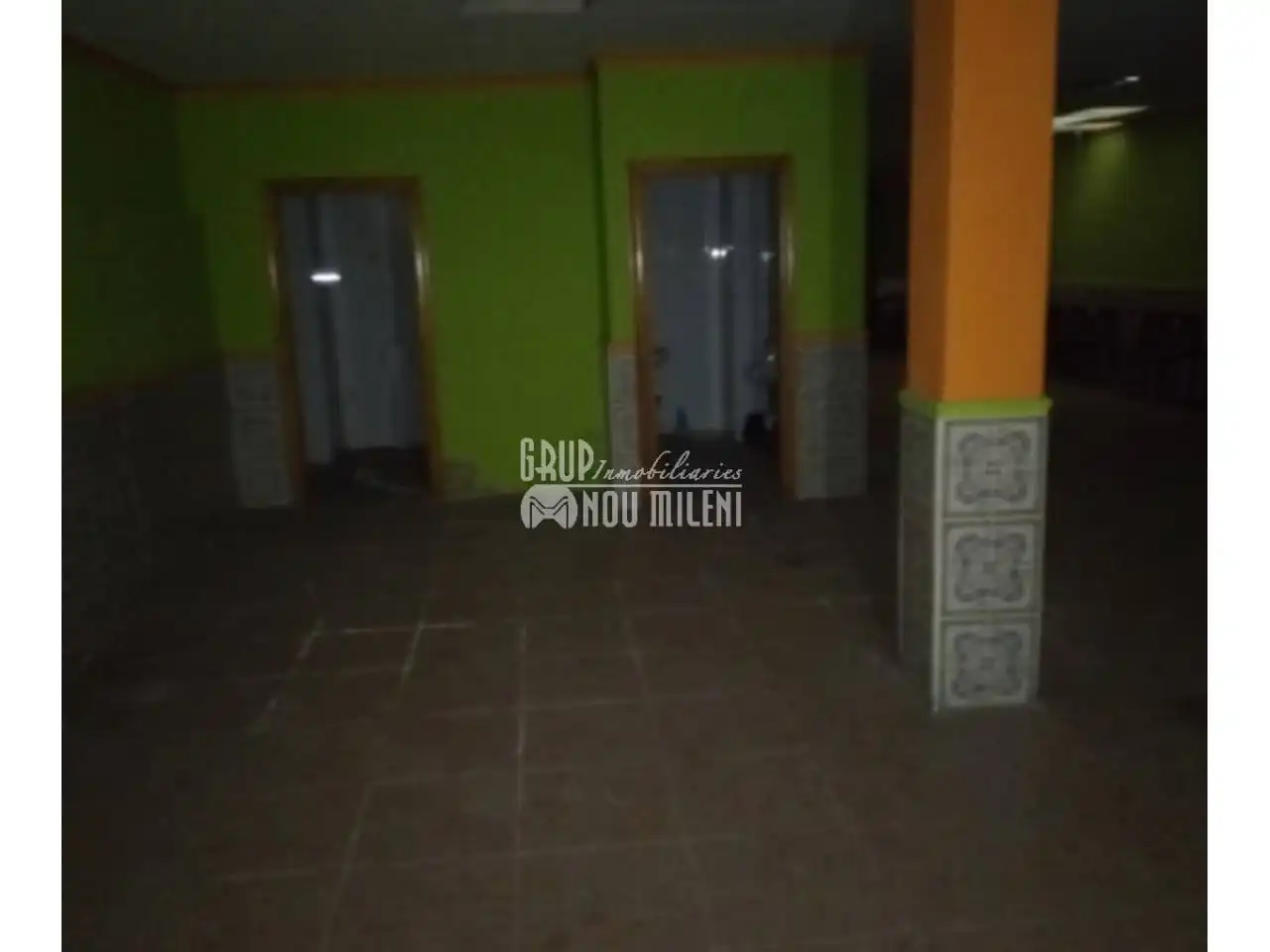 Business premises for sale in Calle Isabel la Católica, imagen 4
